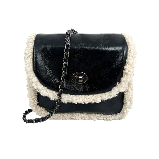 Damen Schultertasche mit luxuriösem Kunstleder und charmanten Wollakzent Nord Taschen