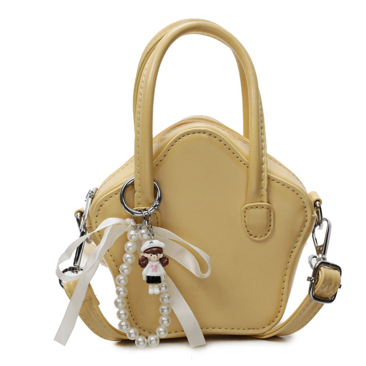 Damen modische Handtasche mit verspieltem Anhänger Nord Taschen