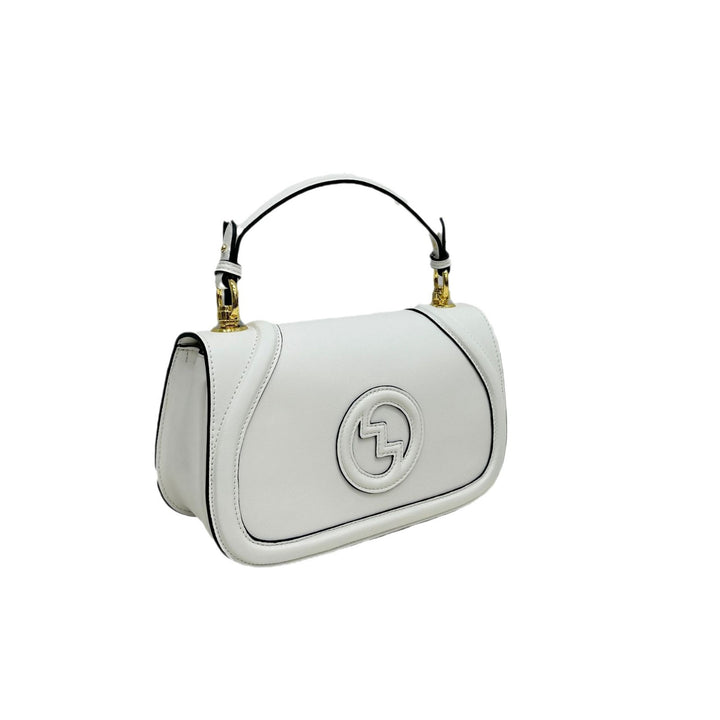 Damen Handtasche im eleganten Design mit goldenen Details Nord Taschen