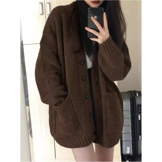 Damen Oversize Strickcardigan mit aufgesetzten Taschen und durchgehender Knopfleiste Nord Taschen
