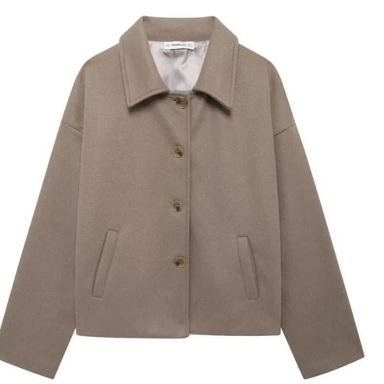 Damen 600+ kurze boxy Wollmix‑Jacke mit Hemdkragen, geknöpfter Front und Eingrifftaschen Nord Taschen
