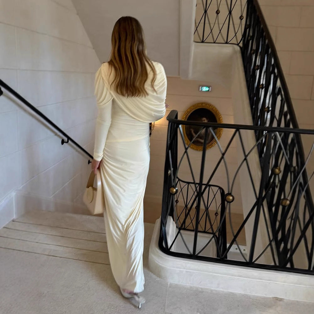Damen Plissiertes Maxi-Abendkleid mit drapierten Schultern und langen Ärmeln Nord Taschen