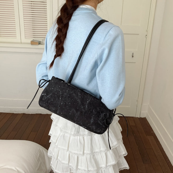 Damen Hobo-Tasche mit süßem Plüsch-Hängetier und einzigartigem Sternenmuster Nord Taschen