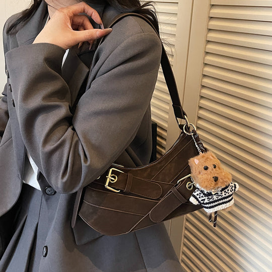 Damen Umhängetasche mit verspieltem Tieranhänger und elegantem Design Nord Taschen