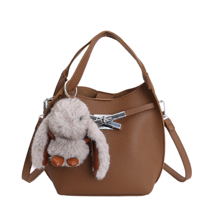 Damen Handtasche mit abnehmbarem Plüschanhänger Nord Taschen