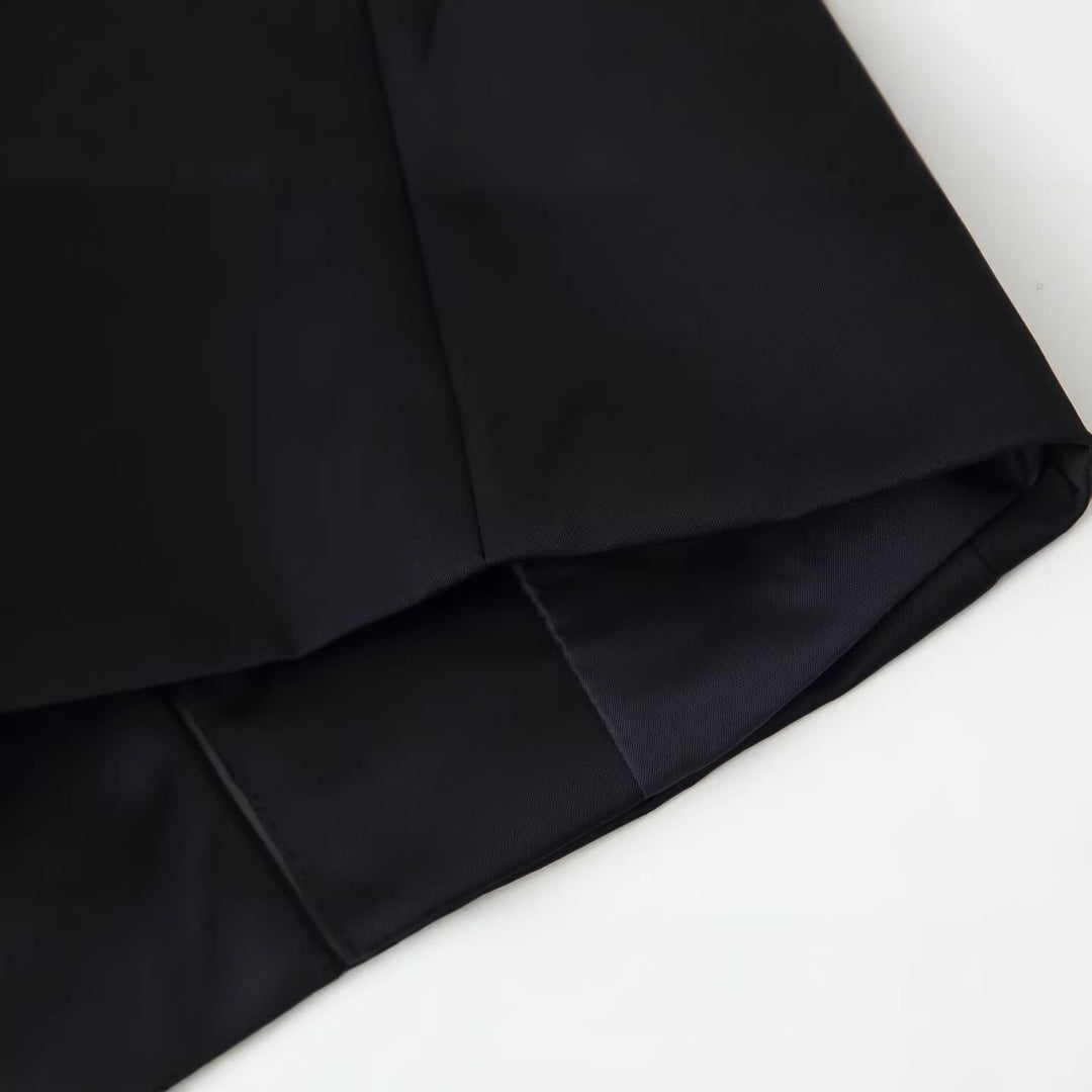 Damen Taillierte Mandarinkragen-Jacke mit dekorativen Kordelknöpfen Nord Taschen