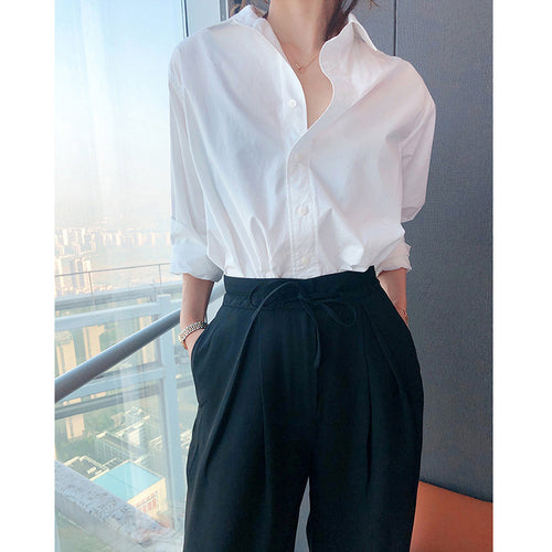 Damen Lässiges Oversize-Hemd mit Kentkragen und legerer Silhouette Nord Taschen