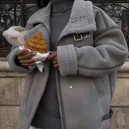 Damen Weit geschnittene Lammfellimitat-Fliegerjacke mit Kunstfellfutter Nord Taschen