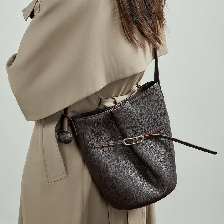 Damen Hobo-Tasche mit stilvollem Design und praktischen Fächern Nord Taschen