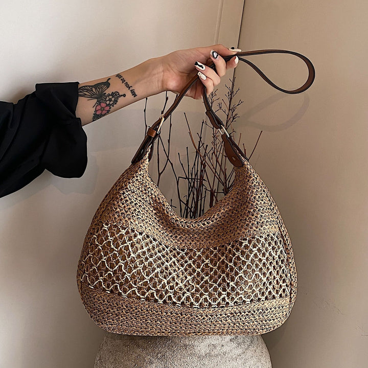 Damen Hobo-Tasche aus handgewebtem Naturmaterial mit elegantem Design Nord Taschen