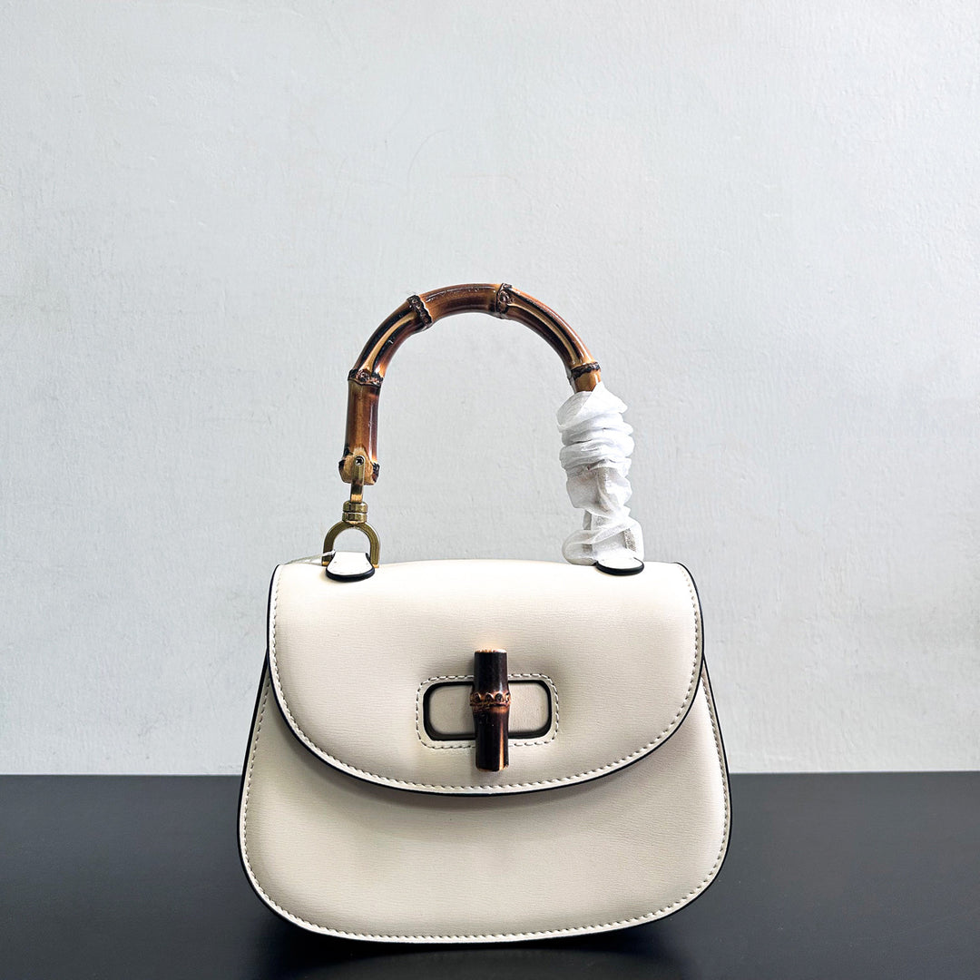 Damen Handtasche mit stilvollem Bambusgriff Nord Taschen