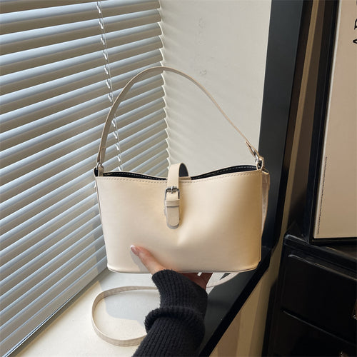 Damen Umhängetasche mit schickem minimalistischen Design und verstellbarem Trageriemen Nord Taschen