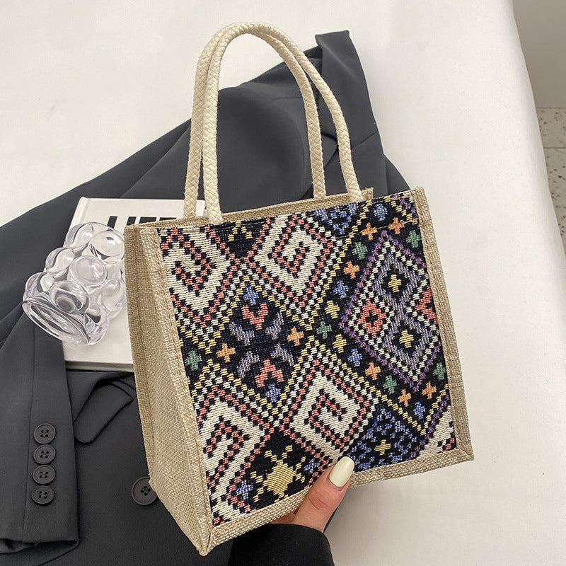 Damen Jute-Tasche mit kunstvollem, gewebtem Muster und praktischen Henkeln Nord Taschen