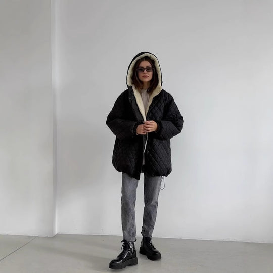 Damen Oversize Steppjacke mit Teddyfutter und Kapuze Nord Taschen