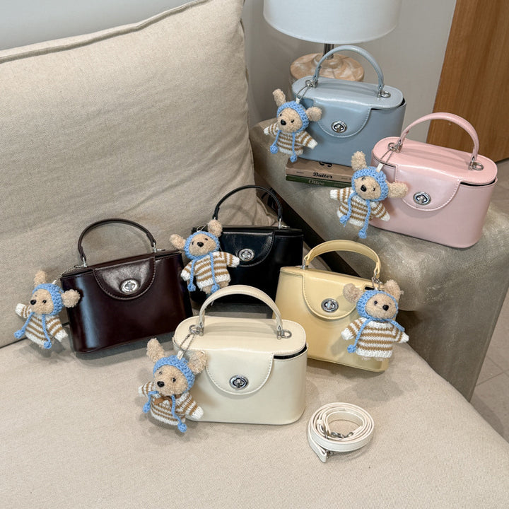 Damen Mini-Handtasche mit niedlichem Tieranhänger Nord Taschen