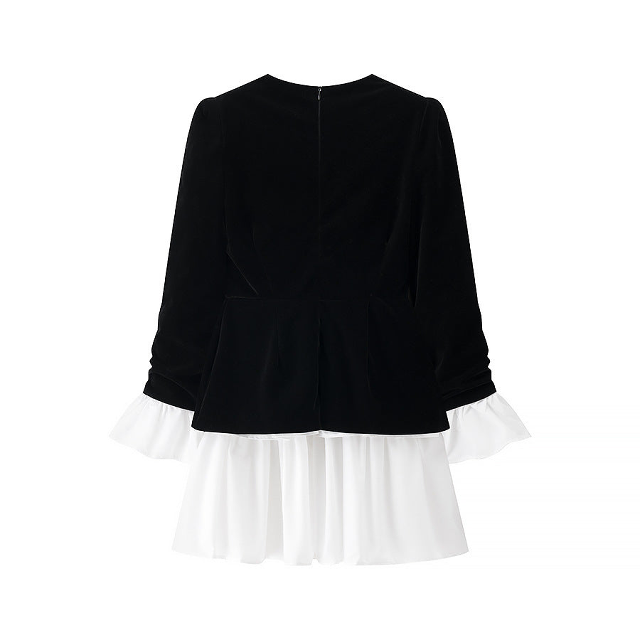 Damen Samtkleid mit tailliertem Mieder, Puffärmeln und mehrlagigem Volantrock Nord Taschen