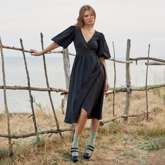 Damen Lässiges Leinenkleid mit Ballonärmeln und Tailliertem Gürtel