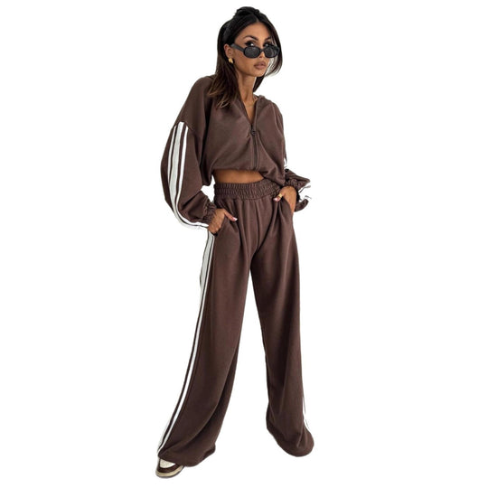 Damen cropped Zip-Hoodie mit voluminösen Ballonärmeln und High-Waist Relaxhose im sportlichen Seitenstreifen-Design Nord Taschen