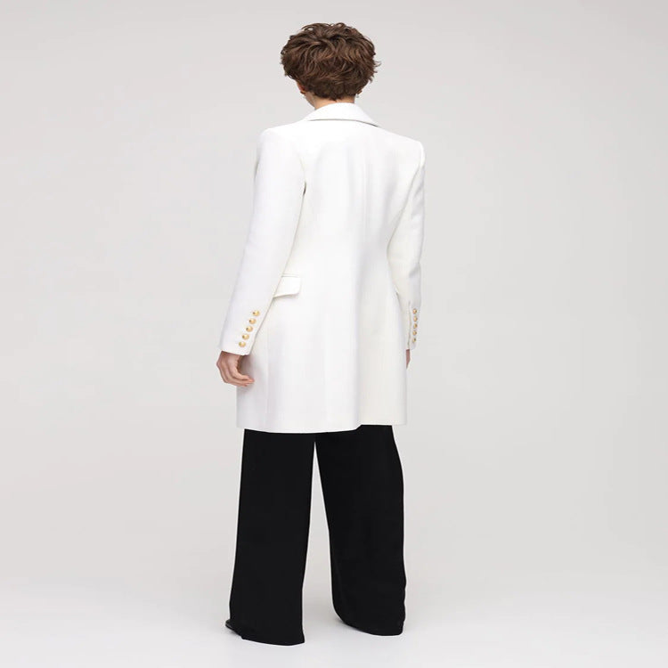 Damen Schmalgeschnittener Zweireihiger Wollmix-Longcoat mit markanter Schulter und goldenen Zierrundknöpfen Nord Taschen