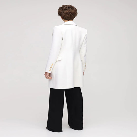 Damen Schmalgeschnittener Zweireihiger Wollmix-Longcoat mit markanter Schulter und goldenen Zierrundknöpfen Nord Taschen
