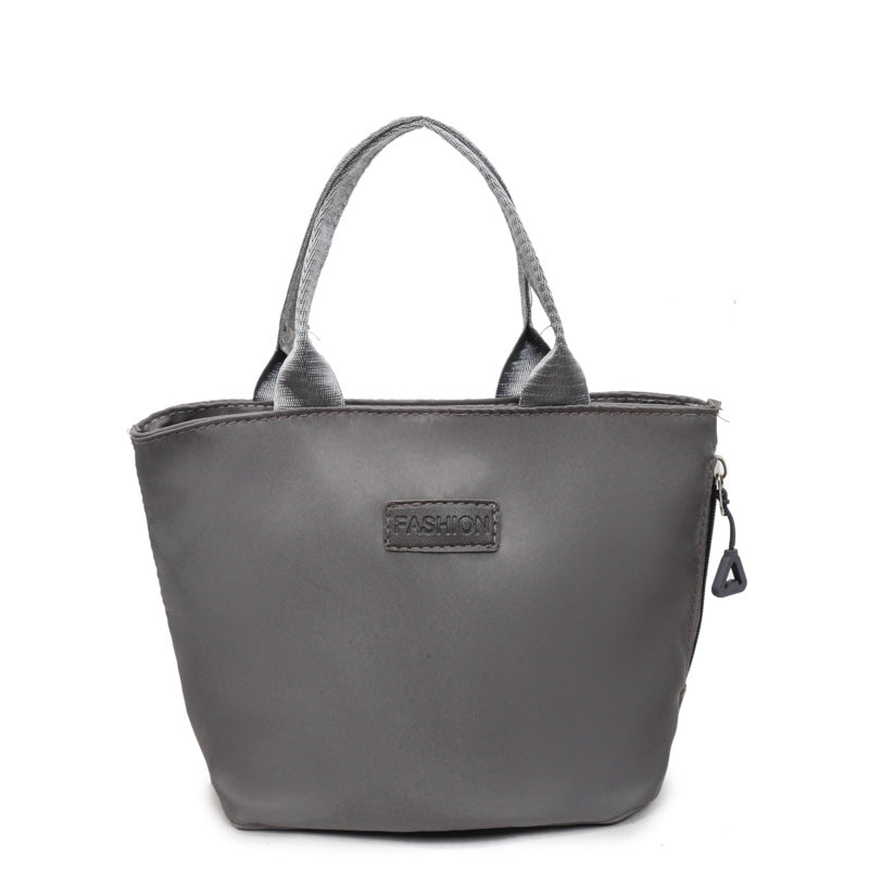 Damen Schultertasche mit minimalistischem Design und praktischem Innenfach Nord Taschen