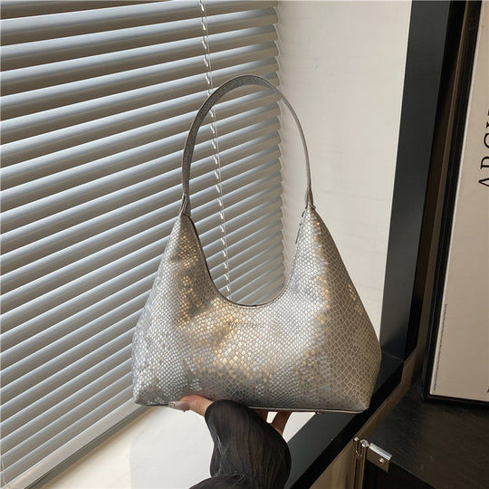 Damen Hobo-Tasche mit strukturiertem Obermaterial und elegantem Tragegriff Nord Taschen