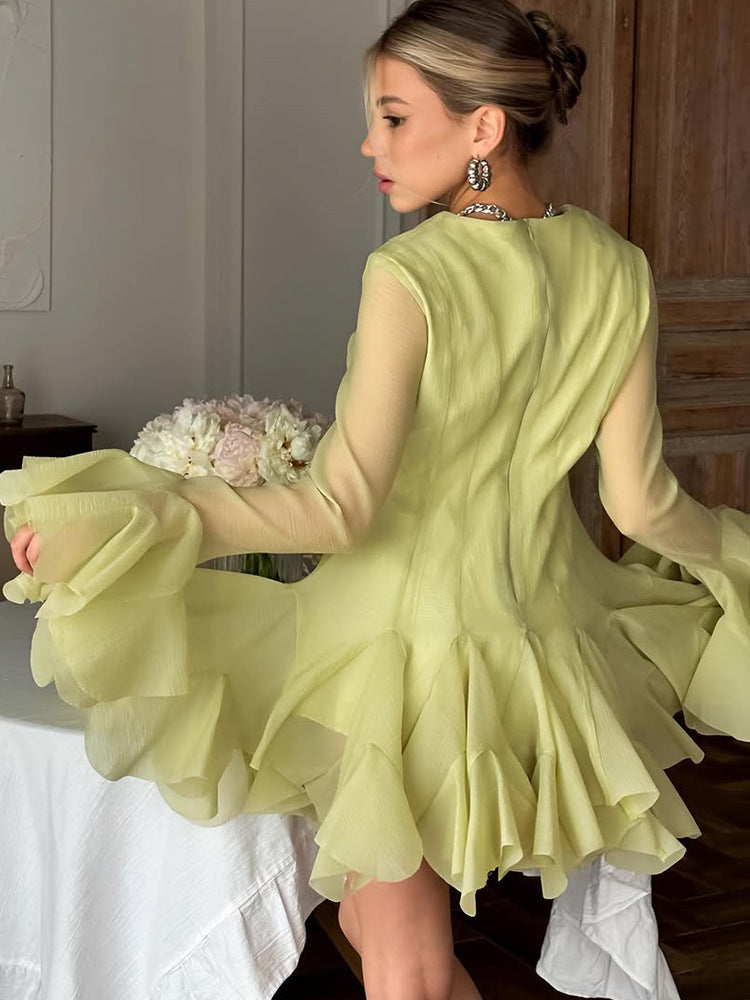 Damen Rüschen‑Chiffon‑Minikleid mit Volants und transparenten Ärmeln Nord Taschen