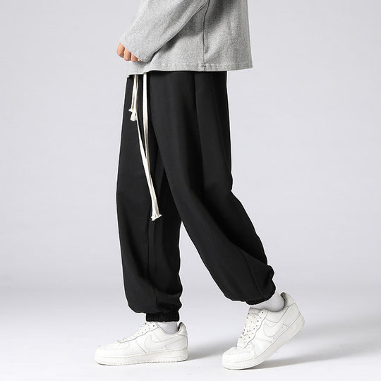 Herren Oversize-Jogginghose mit tiefer Leibhöhe, konischem Bein & extra langen Kordeln Nord Taschen