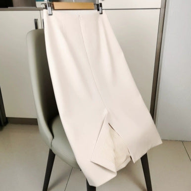 Damen Taillierter Midirock mit Rückenschlitz, figurformenden Abnähern und verdecktem Reißverschluss Nord Taschen