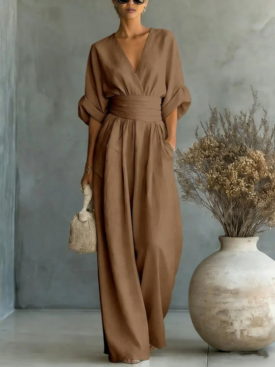 Eleganter Ärmelloser Jumpsuit mit Tiefem V-Ausschnitt, Taillenbund und Weitem Bein Avellé