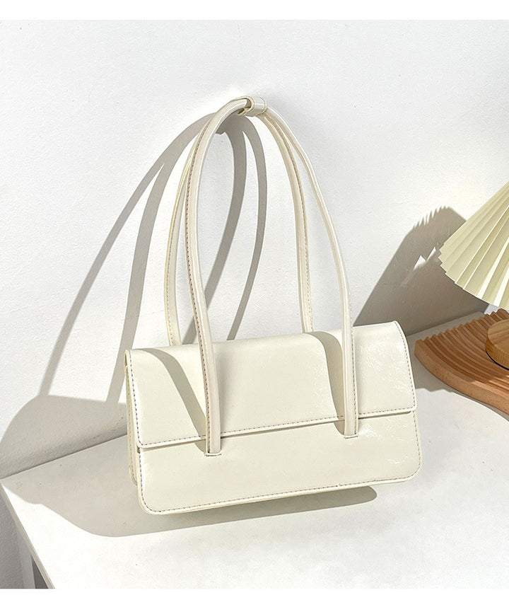 Damen Schultertasche mit elegantem Klappenverschluss und strapazierfähigem Kunstleder Nord Taschen