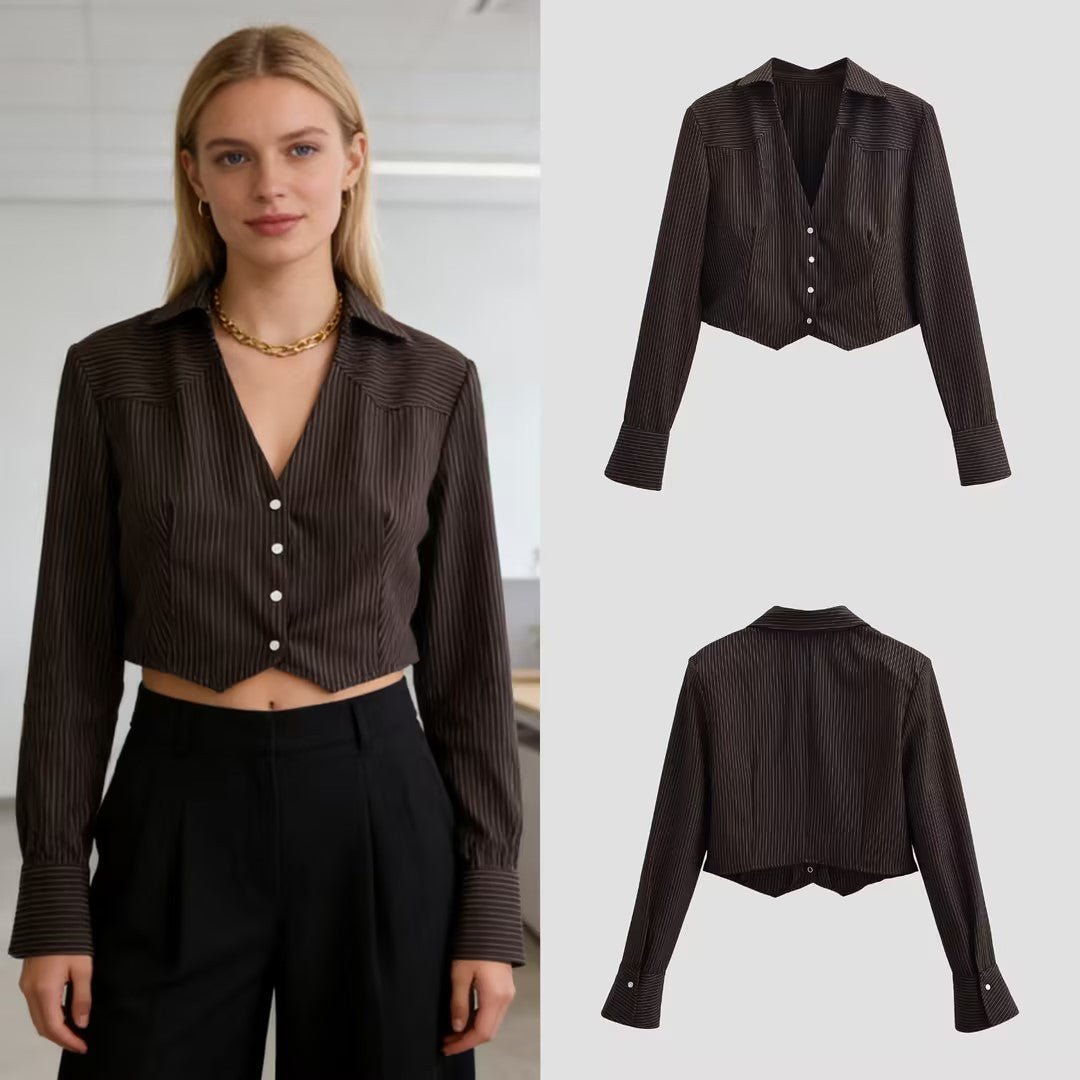 Damen Kurzbluse im Nadelstreifen-Look mit taillierter Schnittführung und spitzem Saum Nord Taschen