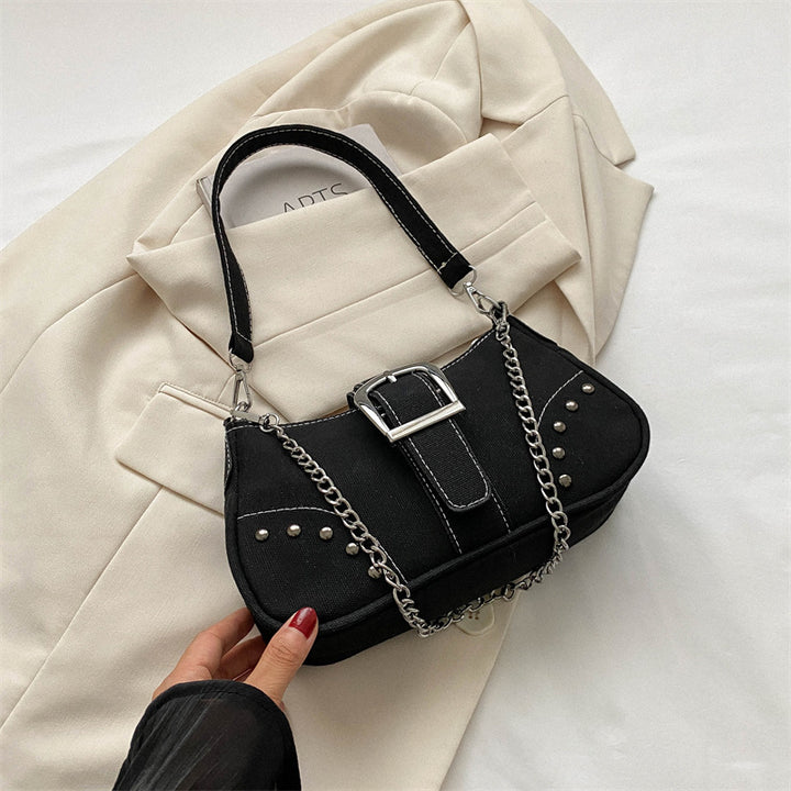 Damen modische Umhängetasche mit dekorativem Kettenriemen und stylischem Verschluss Nord Taschen