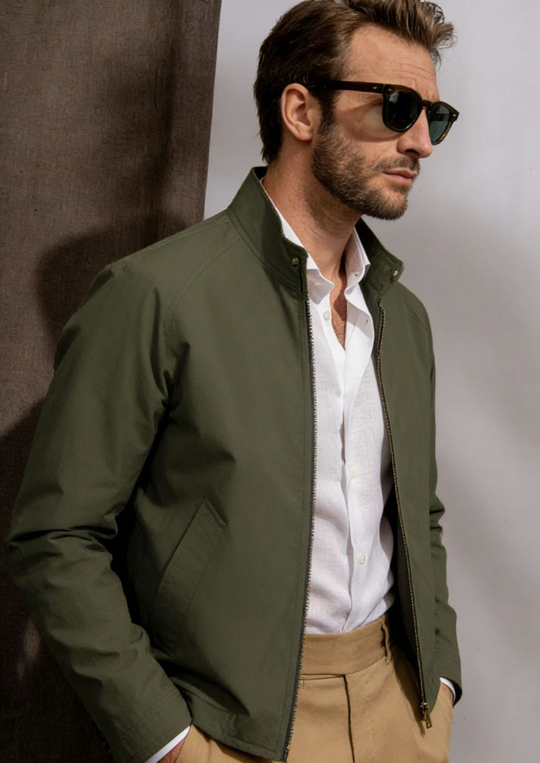 Herren Kurzjacke im Blousonstil mit Cordkragen und Metallreißverschluss Nord Taschen