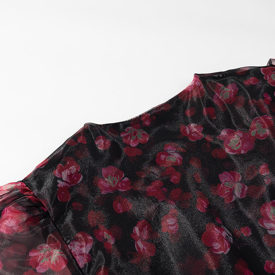Damen Romantisches Chiffon‑Minikleid mit tiefem V‑Ausschnitt, Volantstufen und Trompetenärmeln Nord Taschen