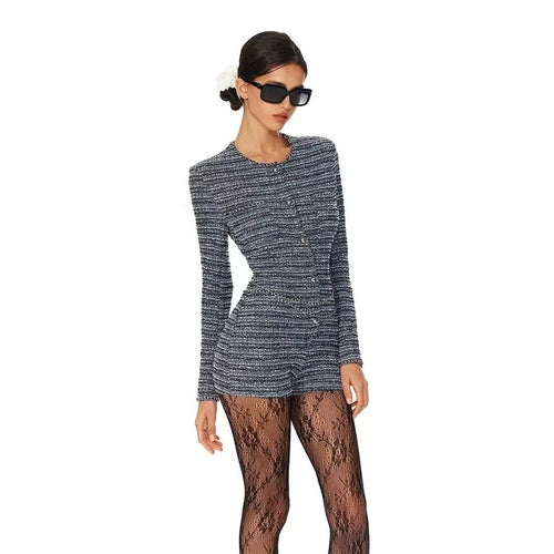 Damen Bouclé-Shorts-Overall mit taillierter Silhouette, Knopfleiste und Zierkette Nord Taschen