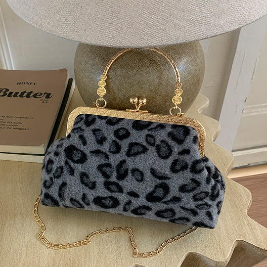 Damen Clutch-Tasche mit stilvollem Leopardenmuster und goldener Rahmen Nord Taschen