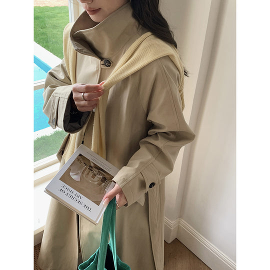 Damen Langer Trenchcoat mit hohem Stehkragen und Raglanärmeln Nord Taschen