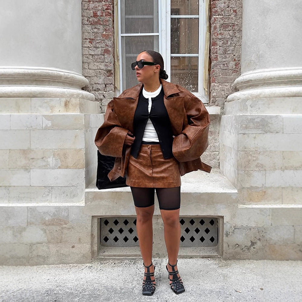 Damen Cropped-Boxy Lederimitat-Mantel mit übergroßem Revers und doppelreihiger Knopfleiste Nord Taschen