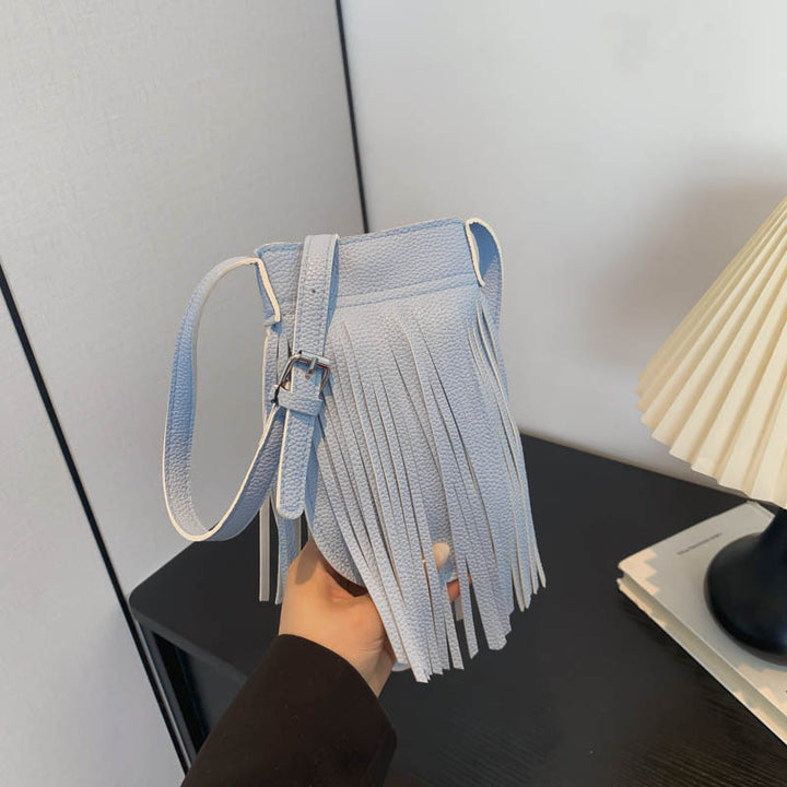 Damen Beuteltasche mit fransigem Design und verstellbarem Schulterriemen Nord Taschen