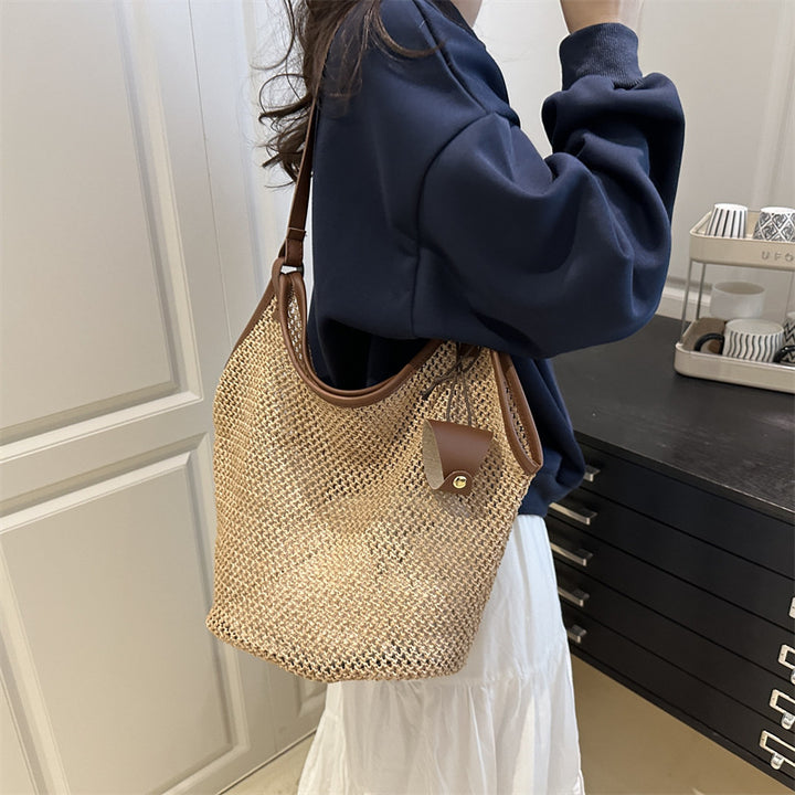 Damen geflochtene Henkeltasche mit eleganten Lederakzenten Nord Taschen