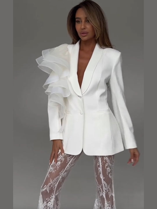 Damen taillierter Blazer mit asymmetrischer Organza-Rüsche Nord Taschen