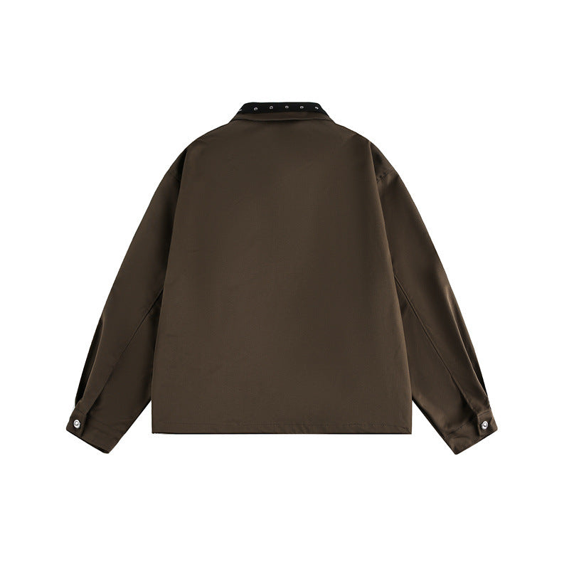 Unisex Boxy‑Blousonjacke mit Nietenverzierung am Schnallenkragen und verdecktem Reißverschluss Nord Taschen