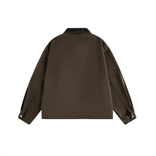 Unisex Boxy‑Blousonjacke mit Nietenverzierung am Schnallenkragen und verdecktem Reißverschluss Nord Taschen