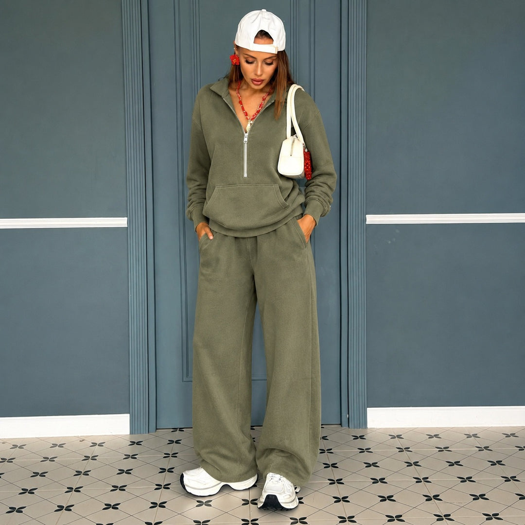 Damen lässiges Zip-Sweatset mit Polokragen und weitem Jogger-Schnitt Nord Taschen