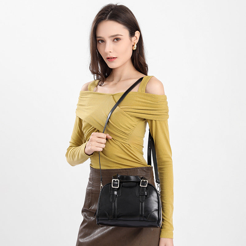 Damen Hobo-Tasche aus weichem Kunstleder mit innovativem Knotenverschluss Nord Taschen