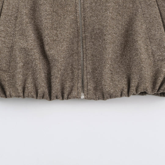 Damen Kurzjacke mit Ballonärmeln, weitem Hemdkragen und elastischem Saum Nord Taschen