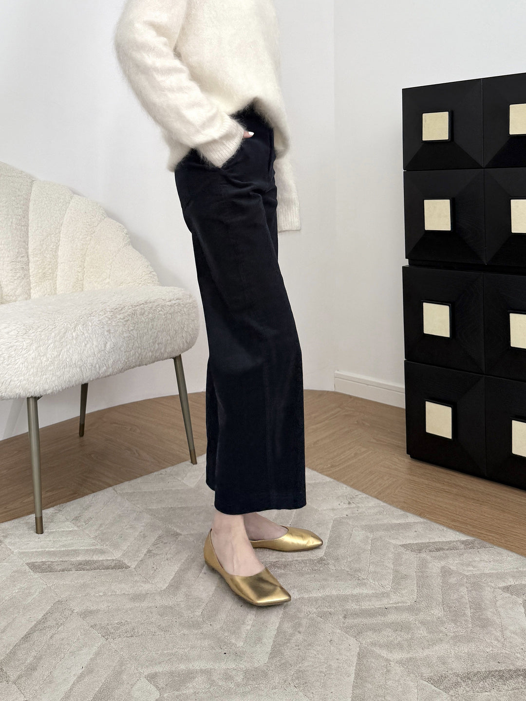 Damen Hochtaillierte Samt-Culotte mit weitem Bein und dezenten Eingrifftaschen Nord Taschen