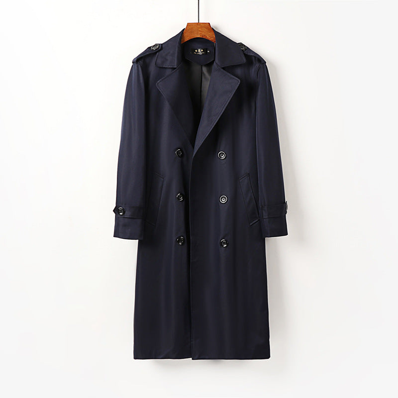 Herren Doppelreihiger Trenchcoat mit Schulterklappen, langer Silhouette und klassischem Revers Nord Taschen