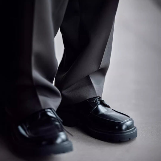 Herren Weite Chino-Hose mit Bundfalten und lockerem Schnitt Nord Taschen
